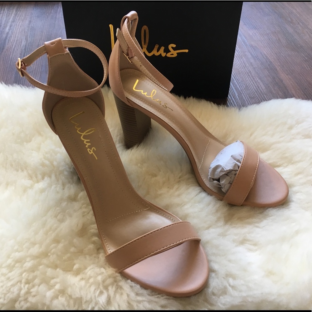Lulus ankle strap heels sandals nude 10